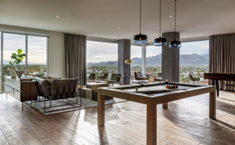 Jacinto Suite will pool table, lounge seating, and amazing view of mountains